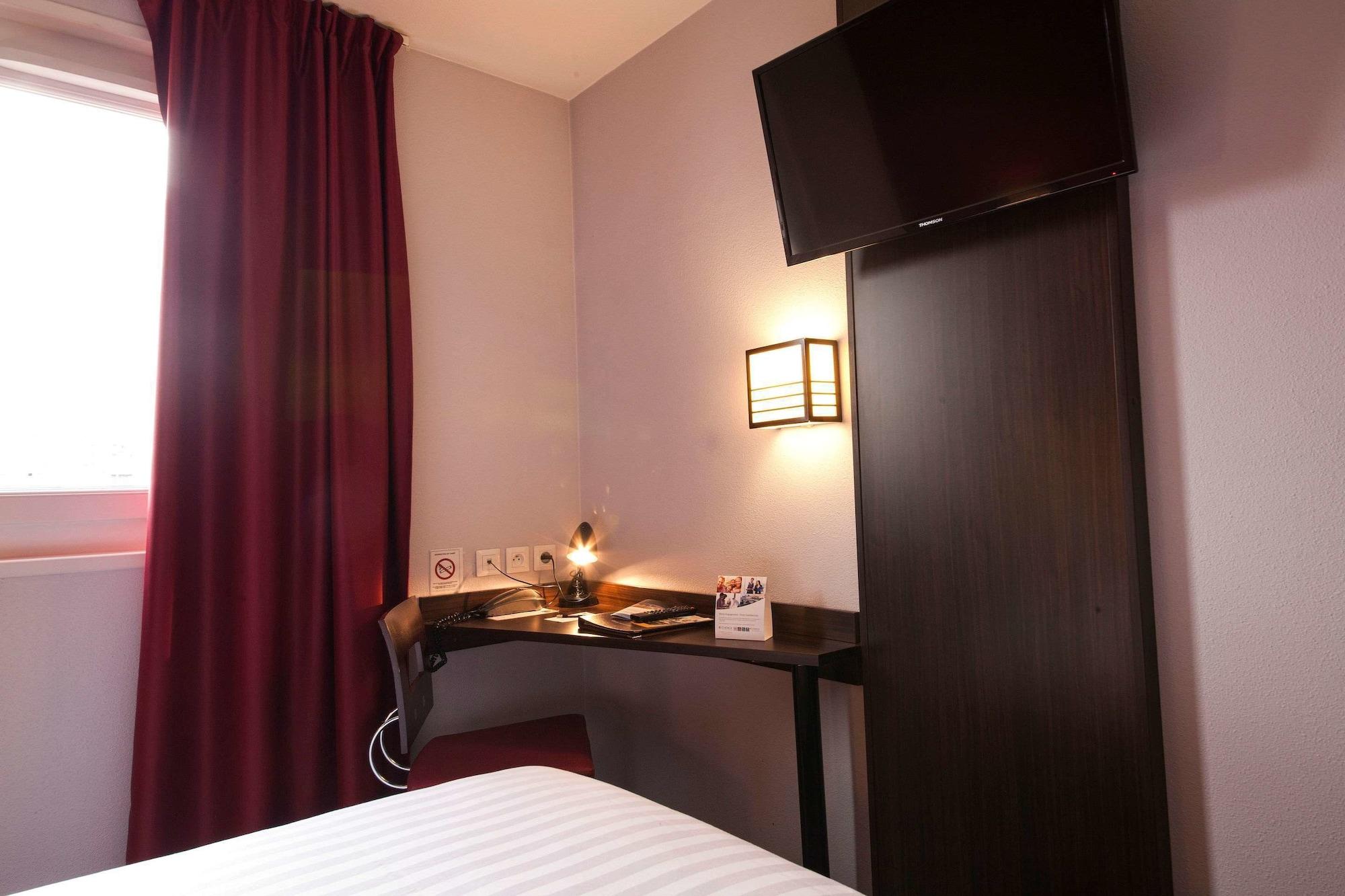 Comfort Hotel Clermont Saint Jacques Exterior foto