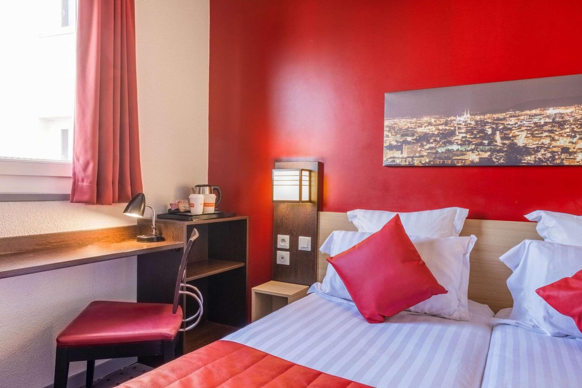 Comfort Hotel Clermont Saint Jacques Exterior foto